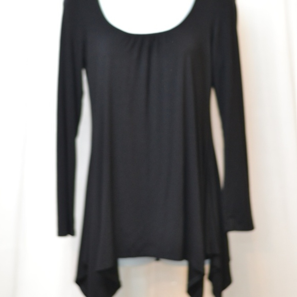 Jon Den M Baby doll Flowing Black Rayon Spandex top